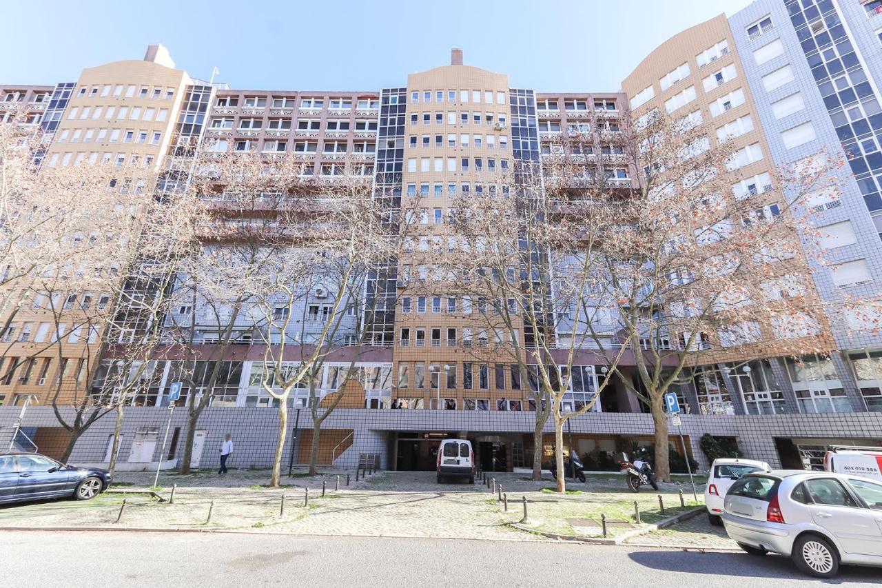 Lisbon Flower 360º - Your Lovely Flat With Pool And Parking Εξωτερικό φωτογραφία