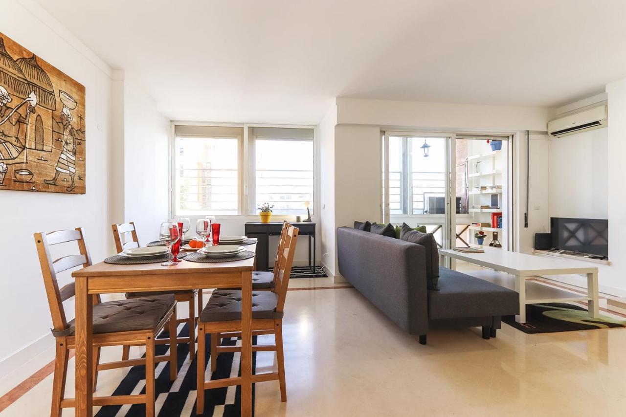 Lisbon Flower 360º - Your Lovely Flat With Pool And Parking Εξωτερικό φωτογραφία